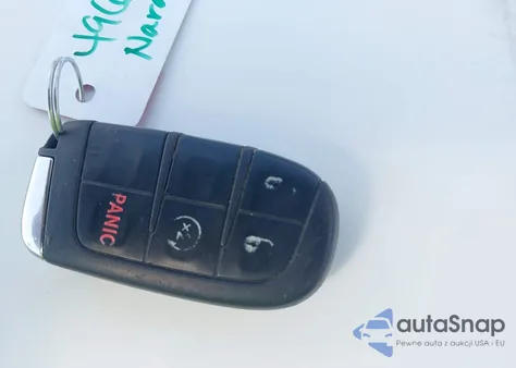 2017 Jeep Renegade Latitude Fwd z USA, uszkodzony, nr VIN ZACCJABB8HPE80681